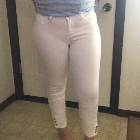 Dress Barn Pants - White ankle pants (going away soon)